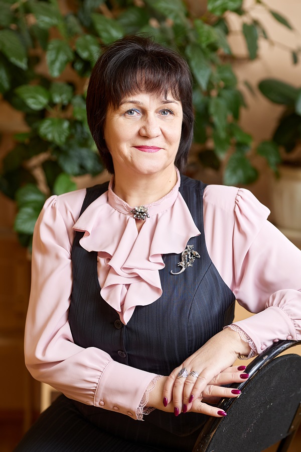 Хохлова Анна Владимировна.